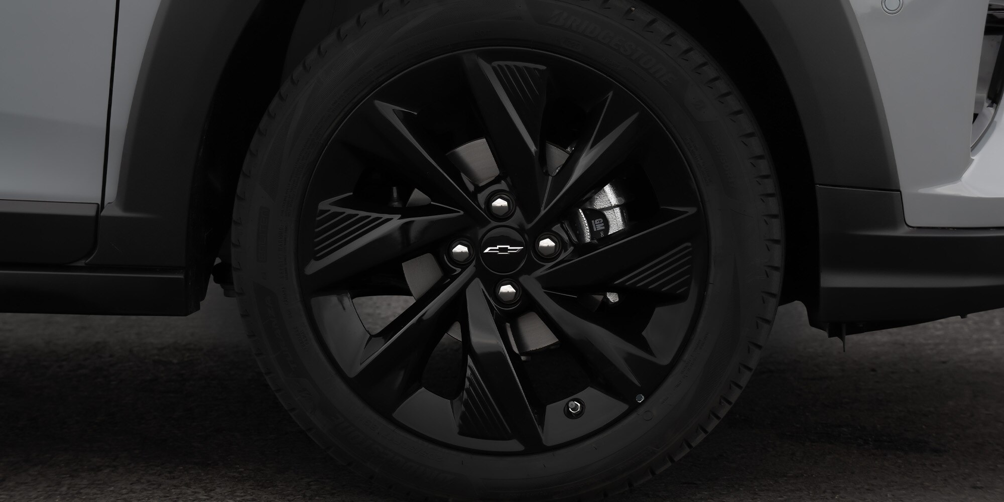 rines deportivos Chevrolet Sonic 2027